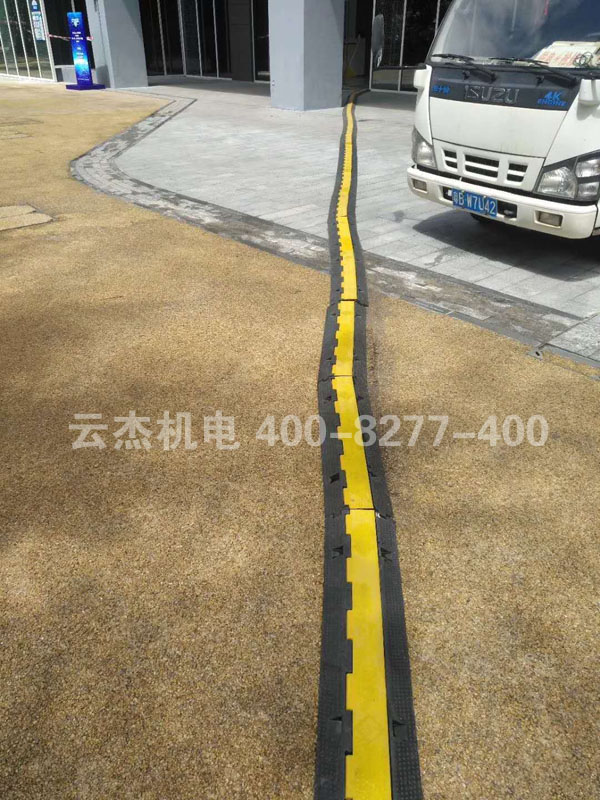 沃爾沃70kw發電機出租13.jpg